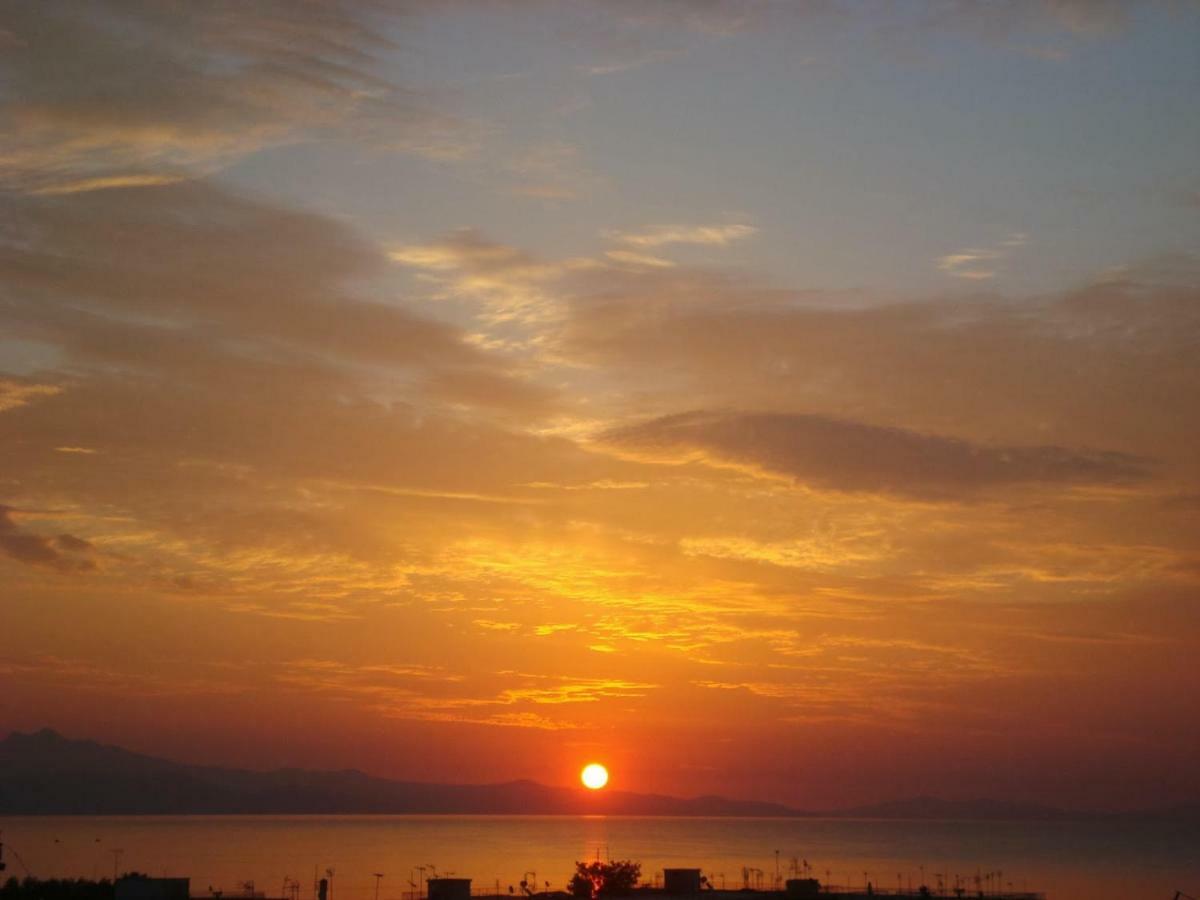 Villa Smile House Near Athens Airport 300M From The Sea Artemida  Exterior foto